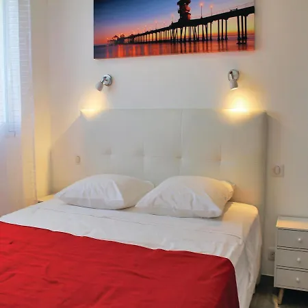 Daire Three-bedroom In Porticcio *