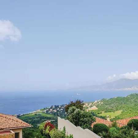 Three-bedroom In Porticcio * Porticcio (Corsica)